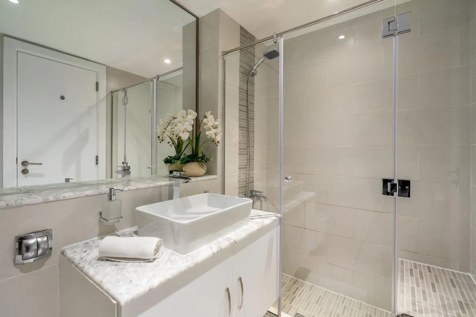 Guestready - Moment In Time At Al Majara Apartment Dubai